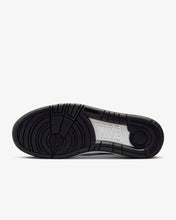 Lade das Bild in den Galerie-Viewer, NIKE FULL FORCE LOW BLACK/WHITE-ANTHRACITE-SAIL Bild 9