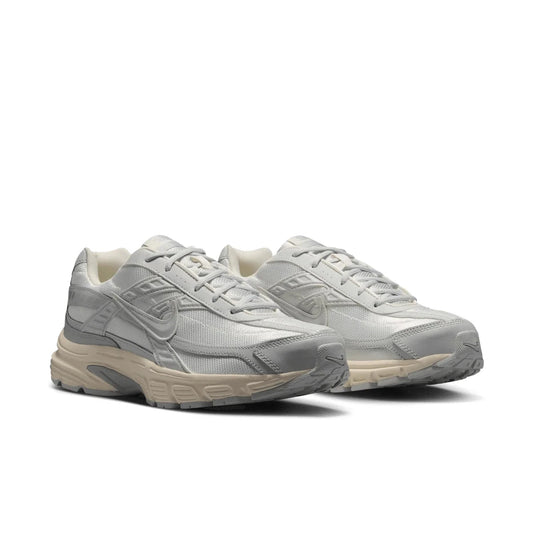 NIKE INITIATOR SAIL/GREY FOG-PHOTON DUST SAIL/GREY FOG-PHOTON DUST Bild 2