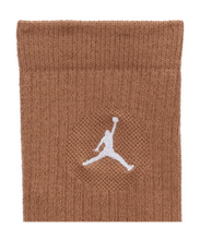 Load image into Gallery viewer, JORDAN CUSH CREW SOCKEN 3ER PACK MULTI-COLOR Bild 4