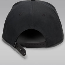 Lade das Bild in den Galerie-Viewer, JORDAN PRO SNAPBACK CAP JUMPMAN BLACK/ANTHRACITE/BLACK BLACK/ANTHRACITE/BLACK Bild 4
