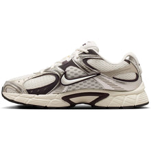 Lade das Bild in den Galerie-Viewer, NIKE V5 RNR PHANTOM/PHANTOM-MOON PARTICLE PHANTOM/PHANTOM-MOON PARTICLE Bild 9
