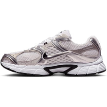 Lade das Bild in den Galerie-Viewer, NIKE V5 RNR WHITE/BLACK-VAST GREY-COLLEGE WHITE/BLACK-VAST GREY-COLLEGE Bild 7