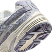 Lade das Bild in den Galerie-Viewer, NIKE WMNS INITIATOR SUMMIT WHITE/WORLD INDIGO-PURE Bild 4