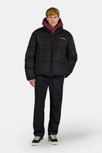 Lade das Bild in den Galerie-Viewer, PEGADOR SIDAN VELOUR PUFFER JACKET BLACK BLACK / WHITE Bild 3
