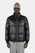 Lade das Bild in den Galerie-Viewer, PEGADOR SOLIN LIGHT GLOSSY PUFFER JACKET BLACK Bild 4