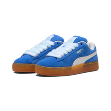 Lade das Bild in den Galerie-Viewer, PUMA SUEDE XL LACES INTEREST MOUNTAIN BLUE-CARAMEL LATTE Bild 2
