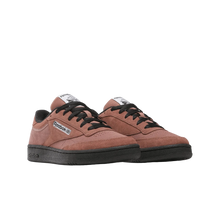 Lade das Bild in den Galerie-Viewer, REEBOK CLUB C 85 SCORTCHEDEARTH/BLACK/WHITE Bild 2