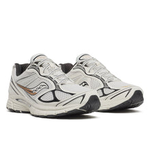 Lade das Bild in den Galerie-Viewer, SAUCONY PROGRID GUIDE 7 ONYX/GOLD Bild 2