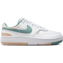 Lade das Bild in den Galerie-Viewer, NIKE GAMMA FORCE