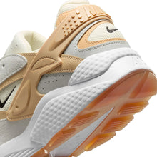 Lade das Bild in den Galerie-Viewer, NIKE AIR HUARACHE RUNNER