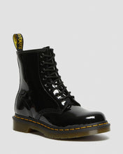 Lade das Bild in den Galerie-Viewer, DR. MARTENS 1460 PATENT LAMPER