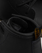 Lade das Bild in den Galerie-Viewer, DR. MARTENS 1460 CRIB