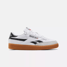 Lade das Bild in den Galerie-Viewer, REEBOK CLUB C REVENGE VINTAGE
