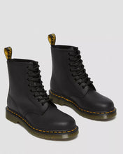 Lade das Bild in den Galerie-Viewer, DR. MARTENS 1460 GREASY
