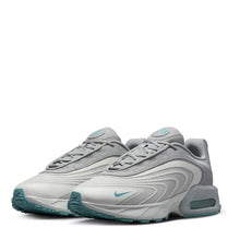 Lade das Bild in den Galerie-Viewer, NIKE AIR MAX FIRE
