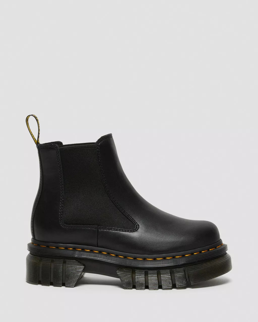 DR. MARTENS AUDRICK CHELSEA BOOT NAPPA LUX