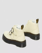 Load image into Gallery viewer, DR. MARTENS DEVON HEART CREAM MILLED NAPPA
