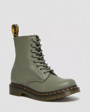 Load image into Gallery viewer, DR. MARTENS 1460 PASCAL VIRGINIA KHAKI GREEN
