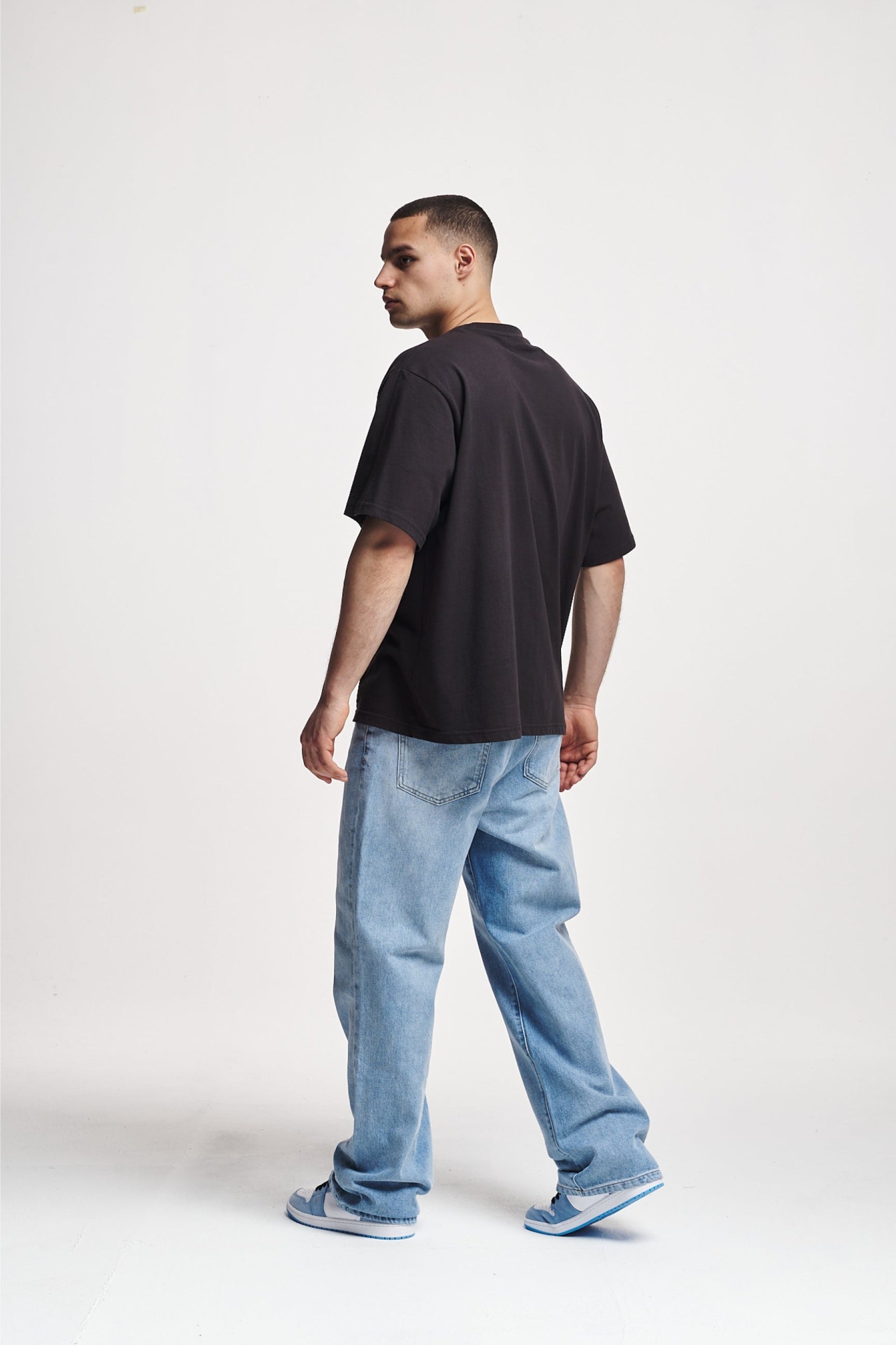 2Y STUDIOS ADRIK BASIC BAGGY JEANS LIGHT BLUE LIGHT BLUE Bild 2