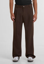 Lade das Bild in den Galerie-Viewer, 2Y STUDIOS THALO LOOSE PANTS BROWN BROWN Bild 1
