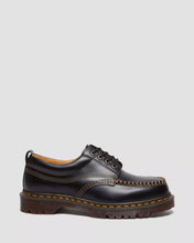 Lade das Bild in den Galerie-Viewer, DR MARTENS LOWELL MOC TOE
