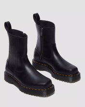 Lade das Bild in den Galerie-Viewer, DR. MARTENS AMAAYAH LO
