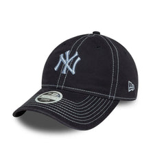 Load image into Gallery viewer, NEW ERA 9TWENTY CONTRAST STITCH WOMEN CAP NEW YORK YANKEES
