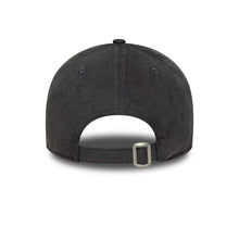 Lade das Bild in den Galerie-Viewer, NEW ERA 9FORTY MLB FLAWLESS CORD CAP NEW YORK YANKEES
