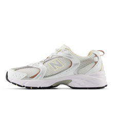 Lade das Bild in den Galerie-Viewer, NEW BALANCE 530
