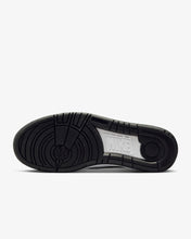 Lade das Bild in den Galerie-Viewer, NIKE FULL FORCE LOW
