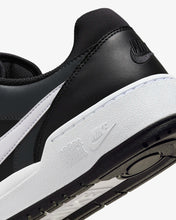 Lade das Bild in den Galerie-Viewer, NIKE FULL FORCE LOW
