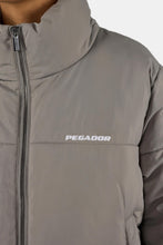 Lade das Bild in den Galerie-Viewer, PEGADOR GEORGIA PUFFER JACKET ROCK GREY
