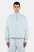 Lade das Bild in den Galerie-Viewer, PEGADOR LOGO OVERSIZED HALF ZIP SWEATER WASHED DREAM BLUE

