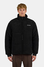 Lade das Bild in den Galerie-Viewer, PEGADOR SOLIN CORD PUFFER JACKET BLACK
