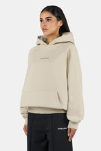Lade das Bild in den Galerie-Viewer, PEGADOR TAPO OVERSIZED RAGLAN HOODIE WASHED LIGHT BEIGE
