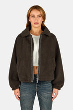 Lade das Bild in den Galerie-Viewer, PEGADOR ENNA TEDDY JACKET WALNUT BROWN
