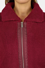 Lade das Bild in den Galerie-Viewer, PEGADOR ENNA TEDDY JACKET BURGUNDY RED
