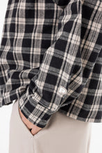 Lade das Bild in den Galerie-Viewer, PEGADOR BEVILL FLANELL SHIRT WASHED DARK STONE BLACK
