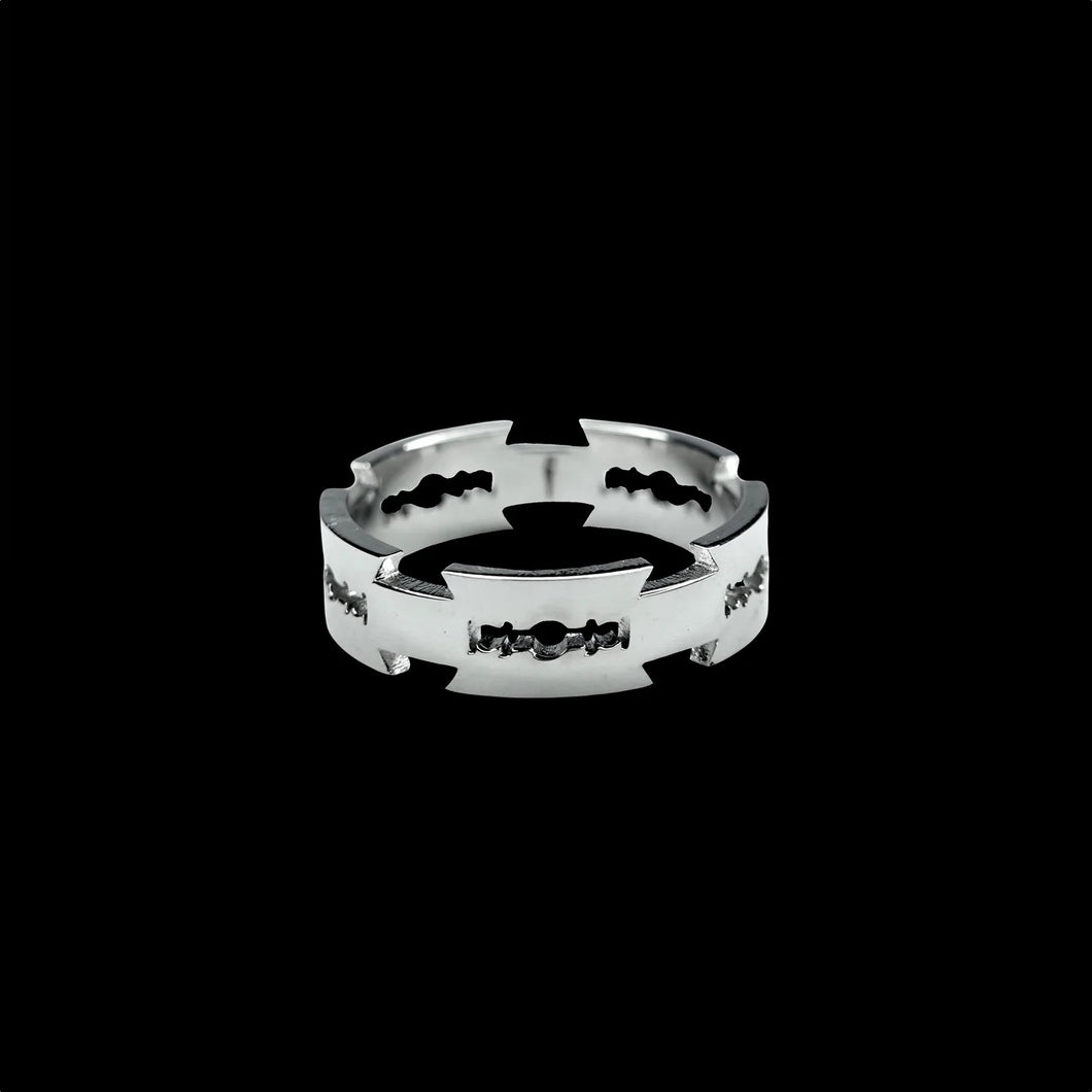 FAINZ RAZOR BLADE RING