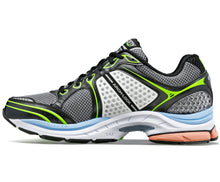 Load image into Gallery viewer, SAUCONY PROGRID TRIUMPH 4 OTHERWORLD
