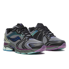 Lade das Bild in den Galerie-Viewer, SAUCONY PROGRID TRIUMPH 4 WINTER SOLSTICE
