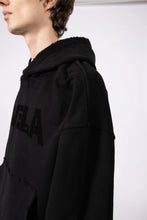 Lade das Bild in den Galerie-Viewer, FAVELA PUFF DISTRESSED HOODIE BLACK
