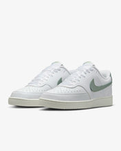 Lade das Bild in den Galerie-Viewer, NIKE W COURT VISION LOW NEXT NATURE
