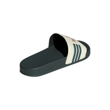 Load image into Gallery viewer, ADIDAS ADILETTE CREWHT/MINERGREE/WAR Bild 6
