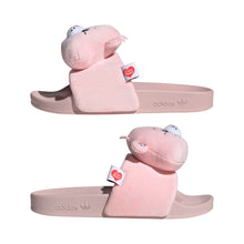 Load image into Gallery viewer, ADILETTE W X CARE BEARS CLPINK/FTWWHT/LUCPNK Bild 3
