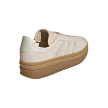 Lade das Bild in den Galerie-Viewer, ADIDAS GAZELLE BOLD GREONE/CREWHT/CREWHT Bild 7
