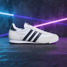Lade das Bild in den Galerie-Viewer, ADIDAS R71
