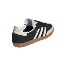 Lade das Bild in den Galerie-Viewer, ADIDAS SAMBA OG CBLACK/WONWHI/SILVMT Bild 10

