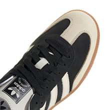 Lade das Bild in den Galerie-Viewer, ADIDAS SAMBA OG CBLACK/WONWHI/SILVMT Bild 9
