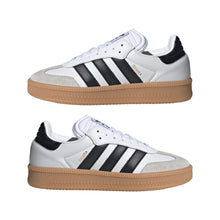 Lade das Bild in den Galerie-Viewer, ADIDAS SAMBA XLG FTWWHT/CBLACK/GUM3 Bild 6
